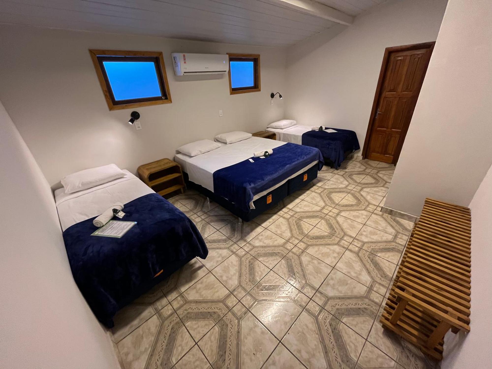 Local Hostel Novo Airao Ngoại thất bức ảnh
