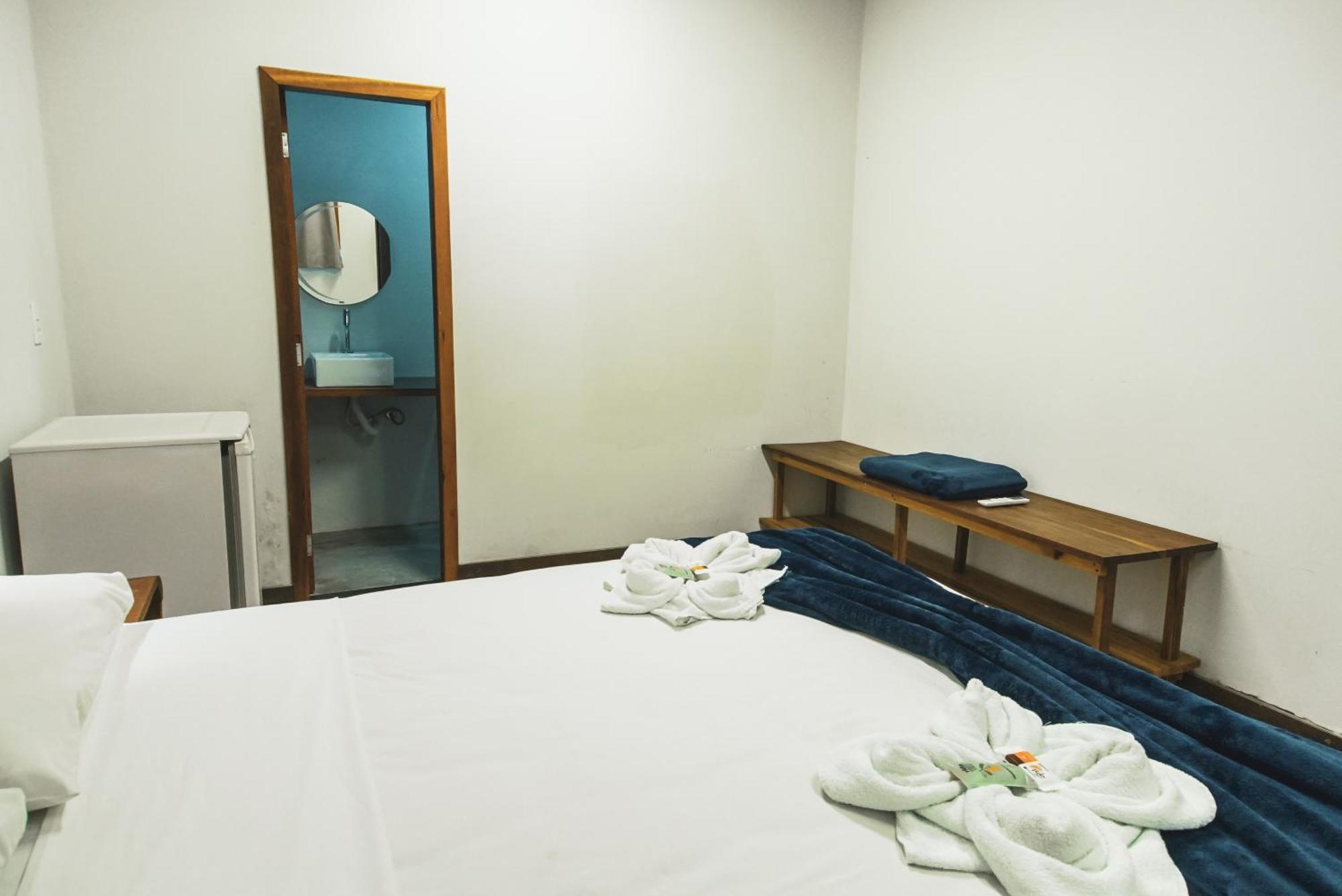 Local Hostel Novo Airao Ngoại thất bức ảnh