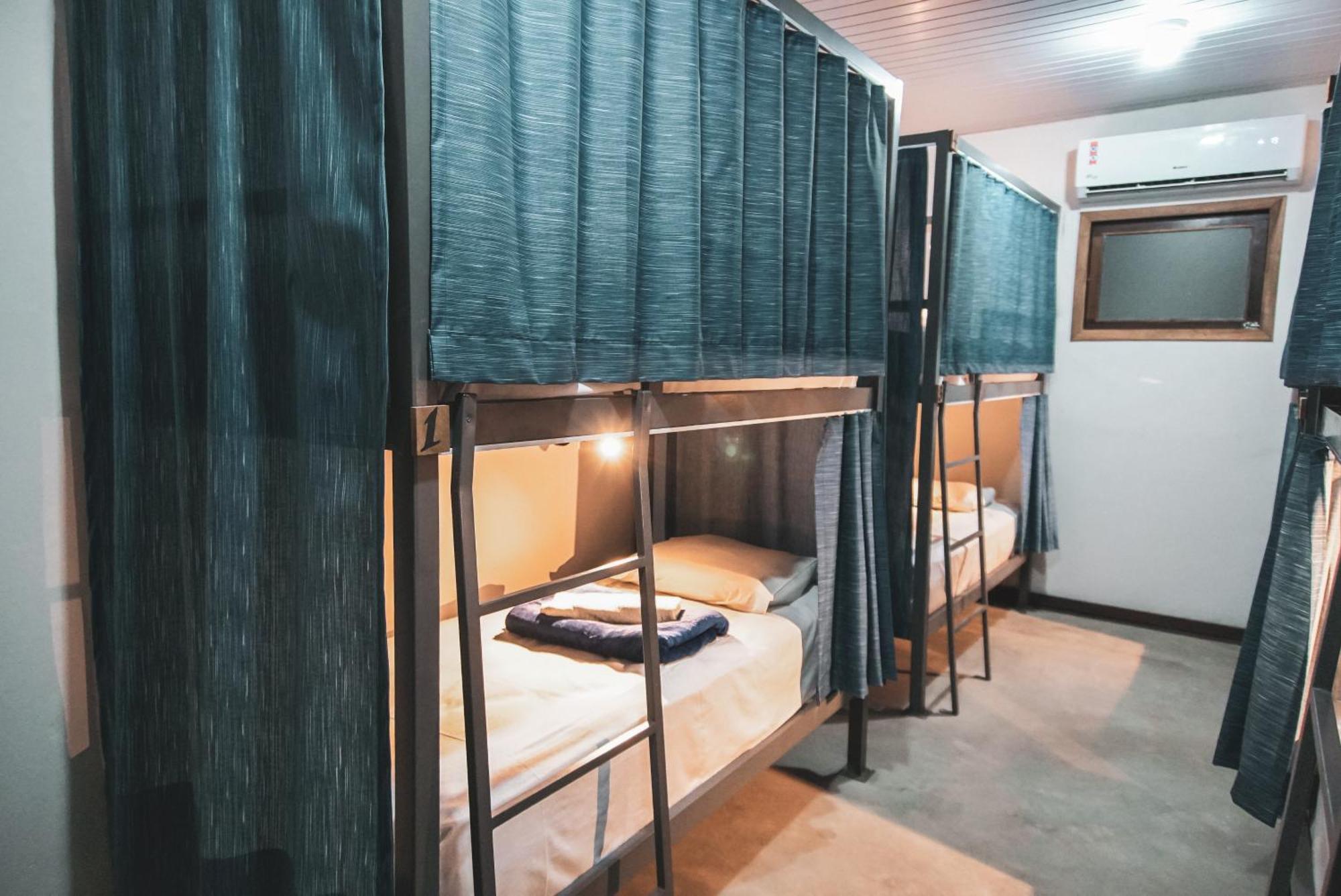 Local Hostel Novo Airao Ngoại thất bức ảnh